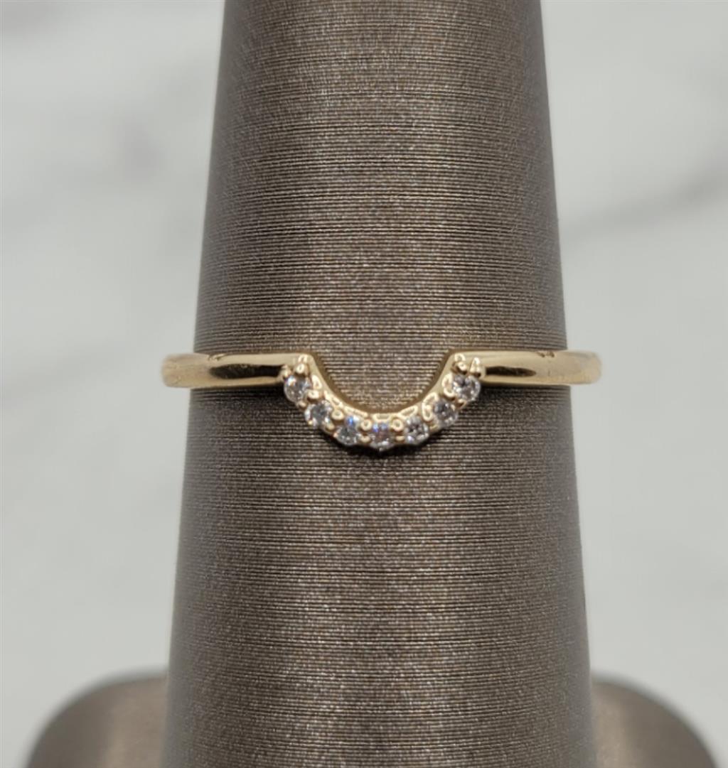 14K Yellow Gold Curved Rego Diamond Wedding Ring