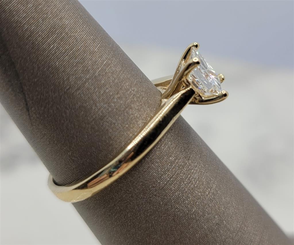 14K Yellow Gold Soltiare Diamond Engagement Ring