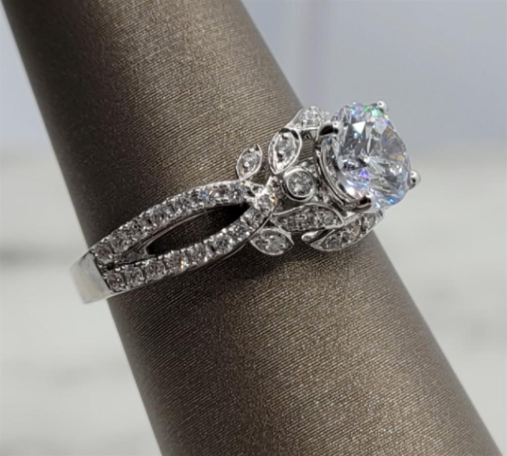14K White Gold Floral Style Diamond Mounting Ring