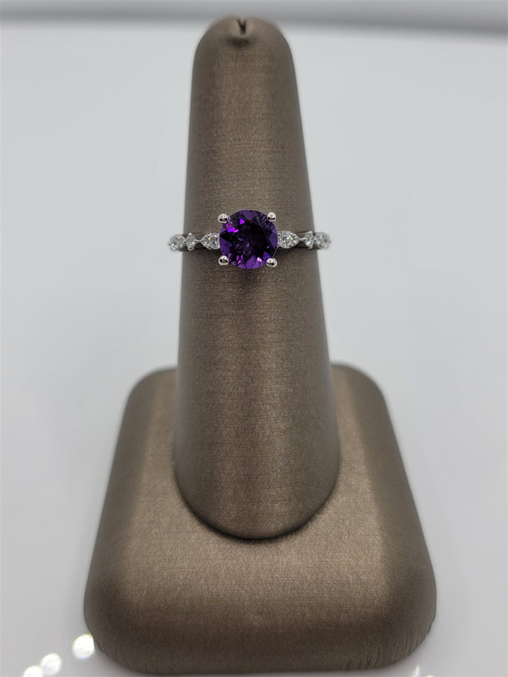 14K White Gold Amethyst & Diamond Fashion Vintage Style Ring
