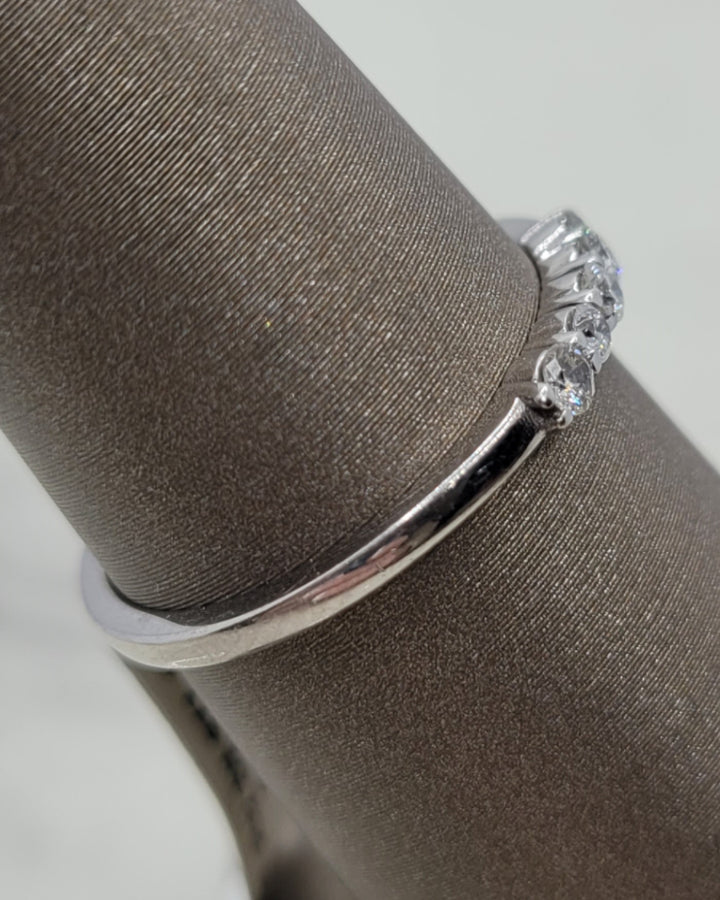 14K White Gold Prong Set Diamond Wedding Ring