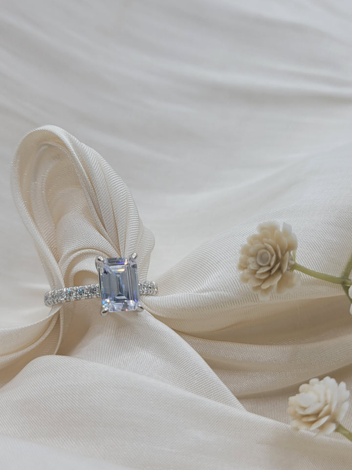 14K White Gold Classic Emerald "Gabriel & Co" Diamond Mounting Ring