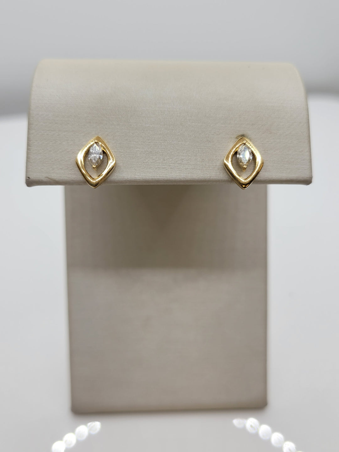 14K Yellow Gold Marquise Diamond Geometric Fashion Earrings