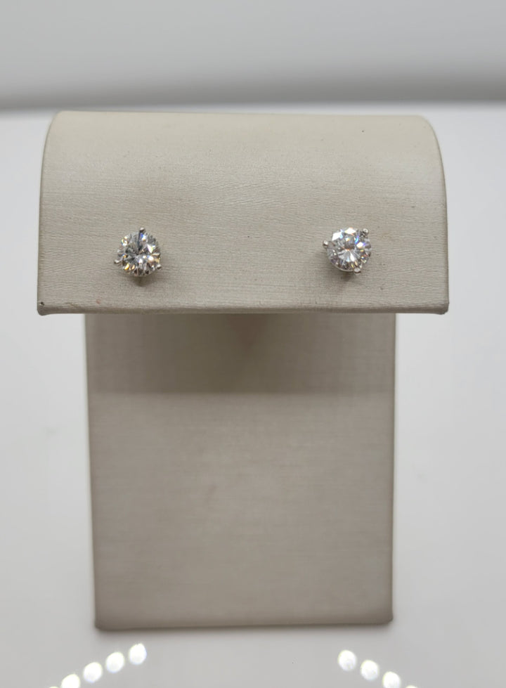 14K White Gold 1.00 Twt 3-Prong Cocktail Stud Earrings