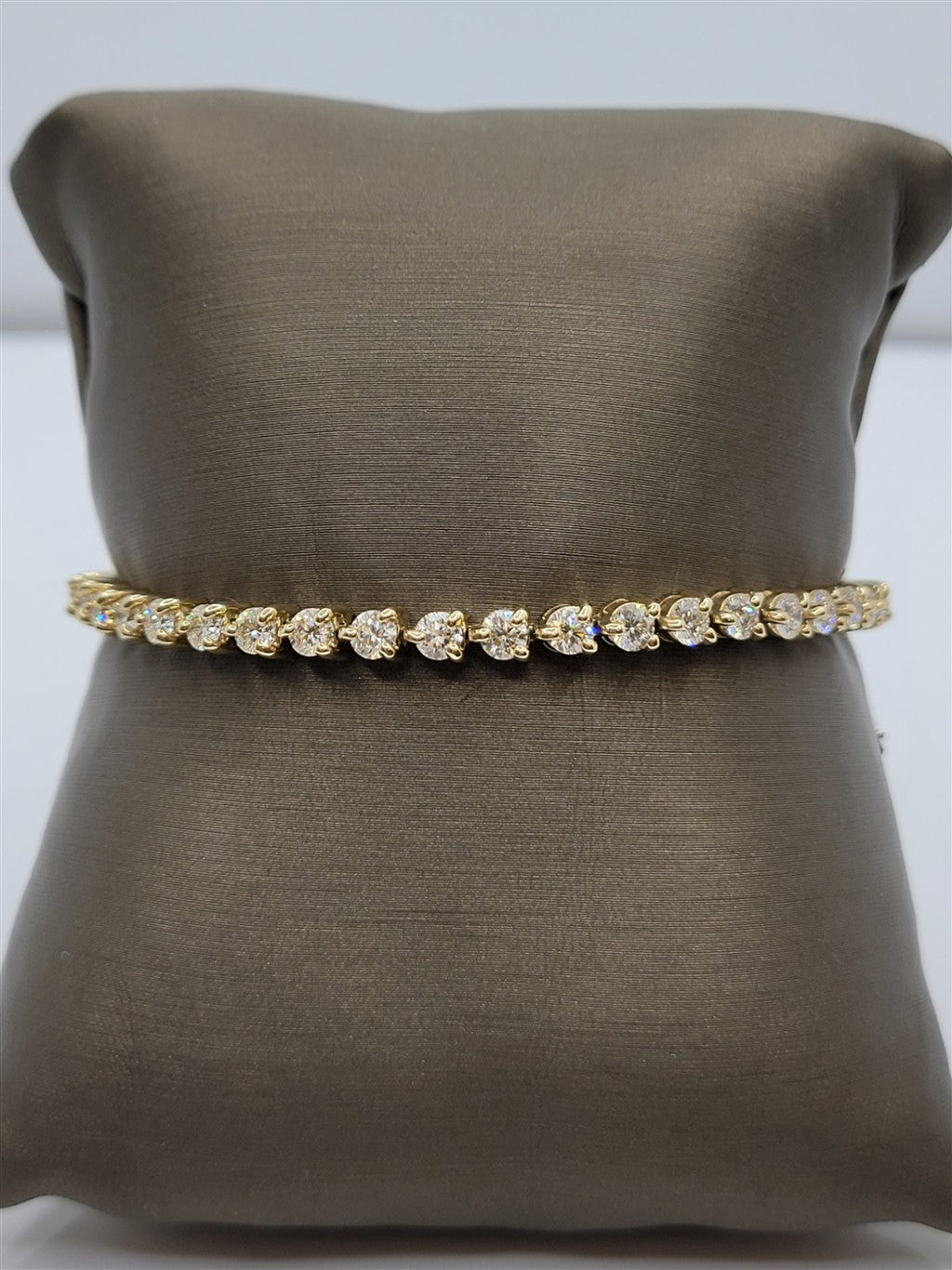 14K Yellow Gold 6 Ct Natural Diamond Tennis Bracelet