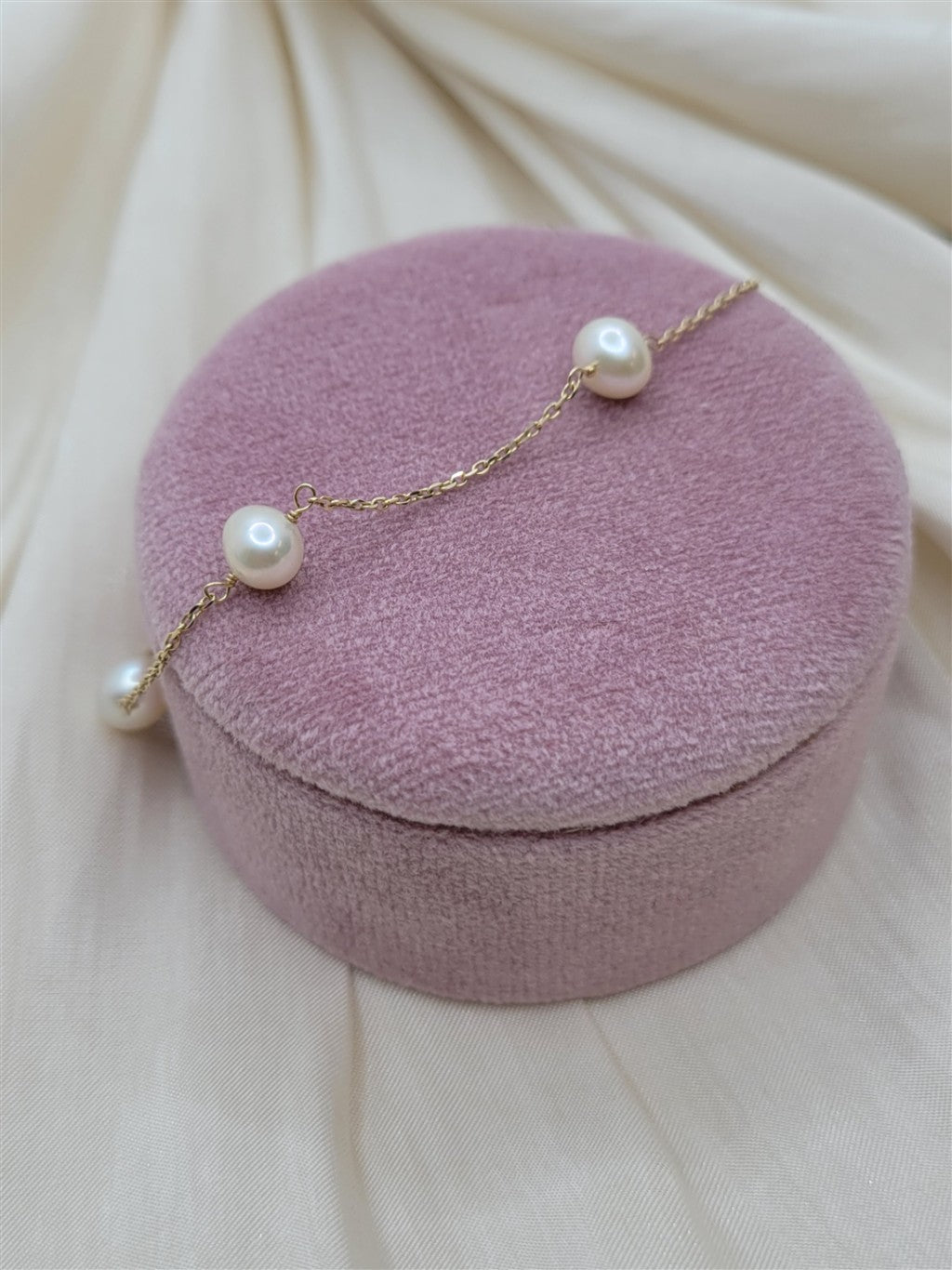 7" 14K Yellow Gold Cultured White Freshwater Pearl 5-Station Bracelet