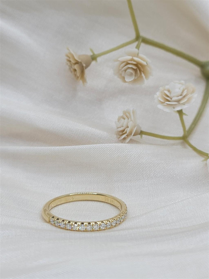 14K Yellow Gold Diamond Wedding Band