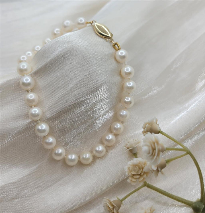 14K Yellow Gold 7.5 inch White/Cream Pearl Bracelet