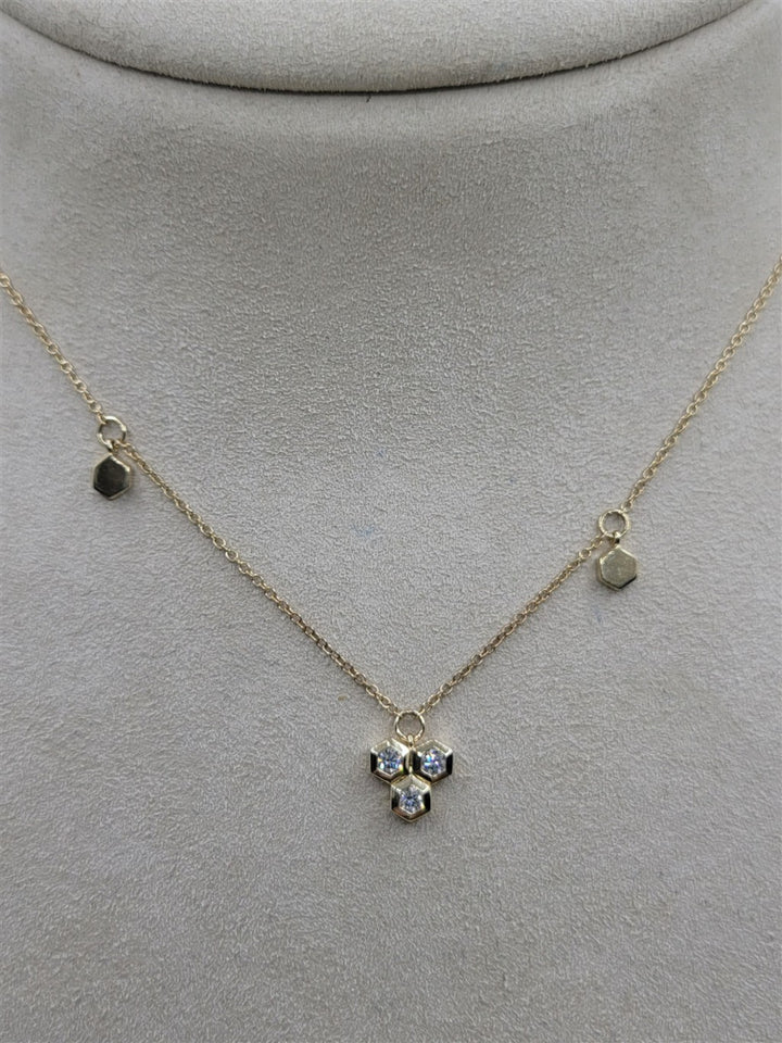 14K Yellow Gold 0.20 ctw Round cut Diamond Necklace