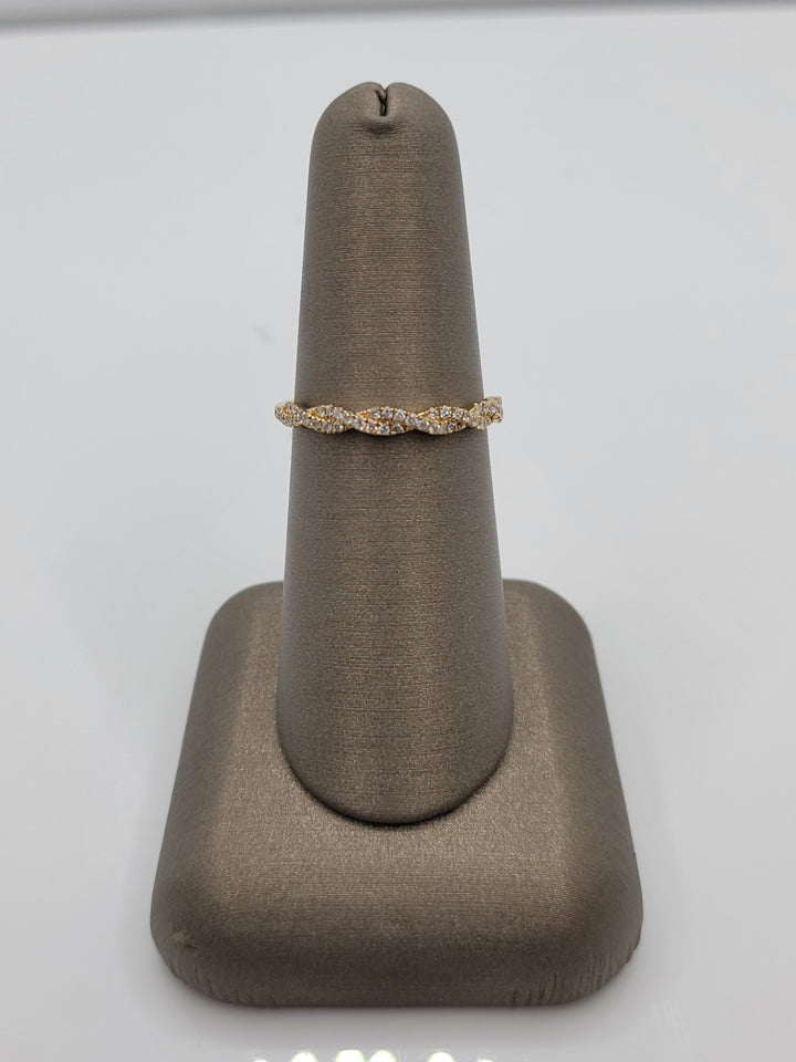 14K Yellow Gold Diamond Twist Wedding Band