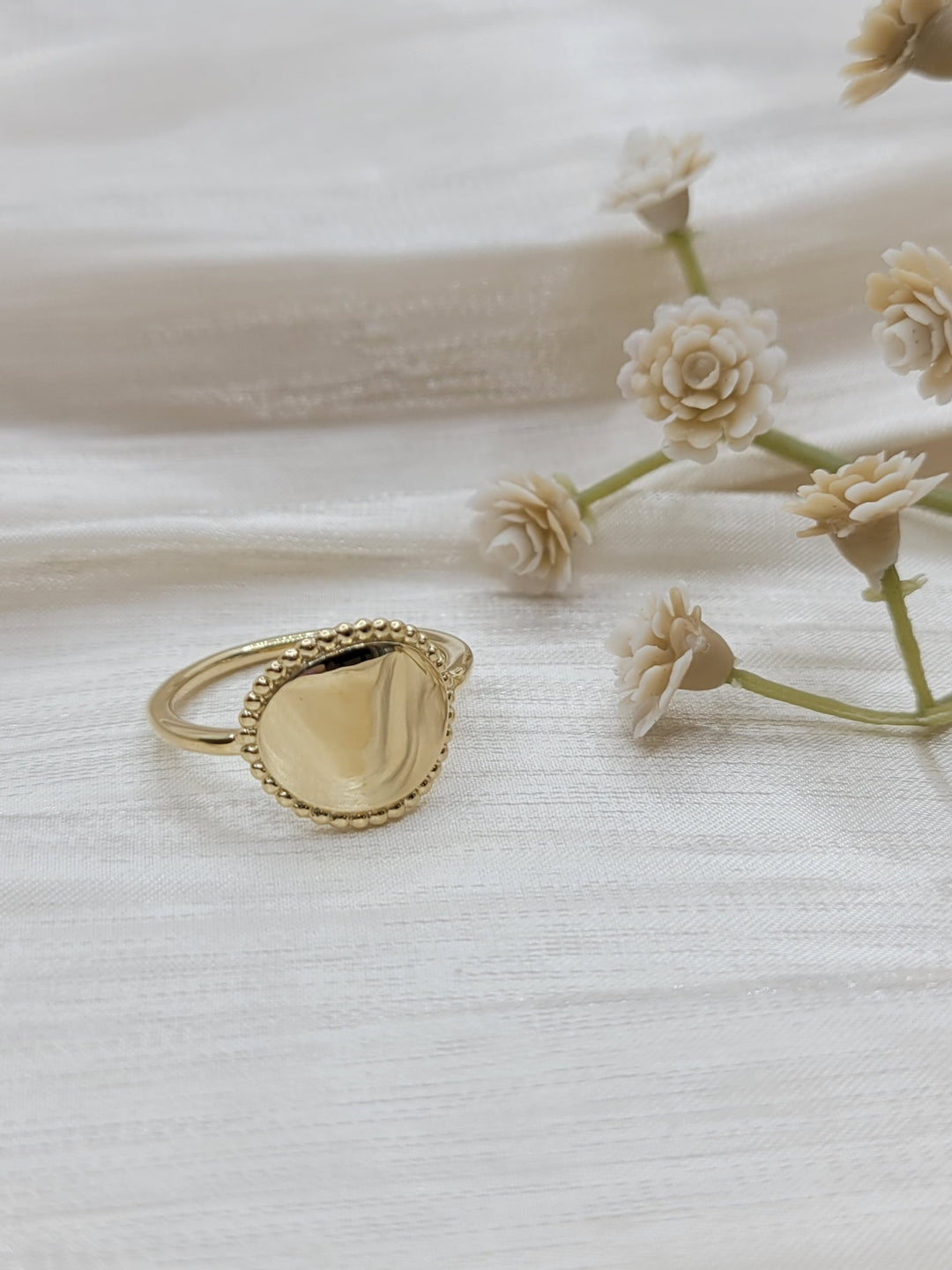 14K Yellow Gold Round Bujukan Frame Engravable Ring