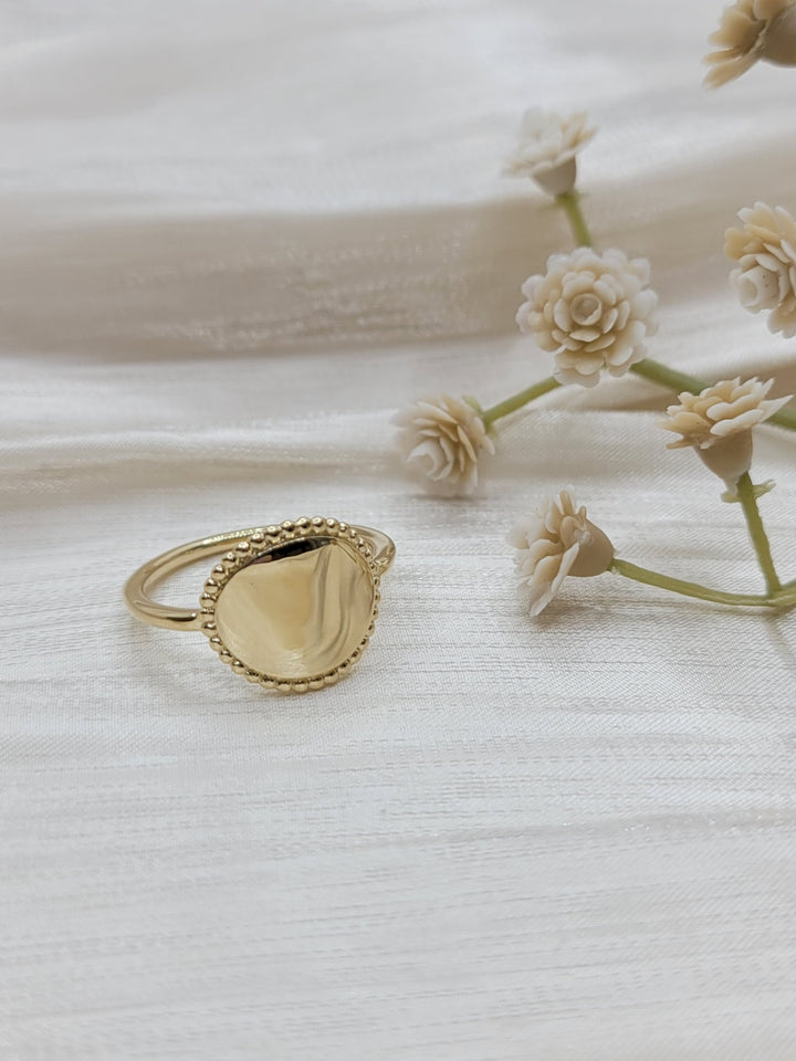14K Yellow Gold Round Bujukan Frame Engravable Ring