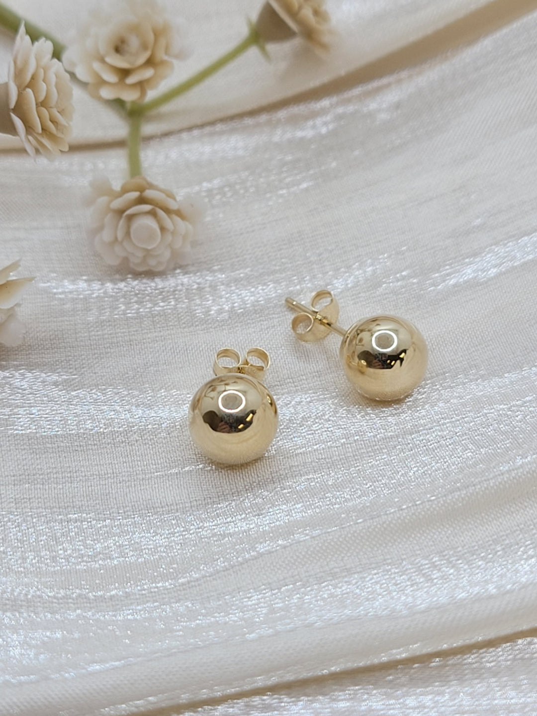 14K Yellow Gold 7mm Hollow Ball Stud Earrings