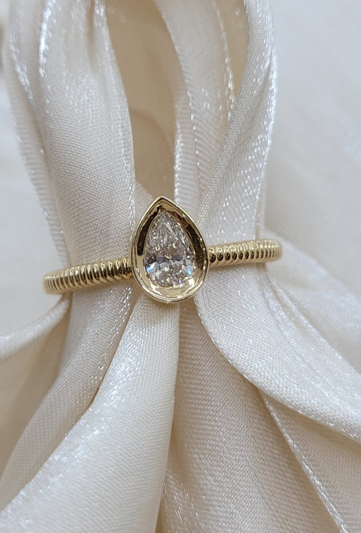 14K Yellow Gold Pear Cut Diamond Textured Fashion Ring