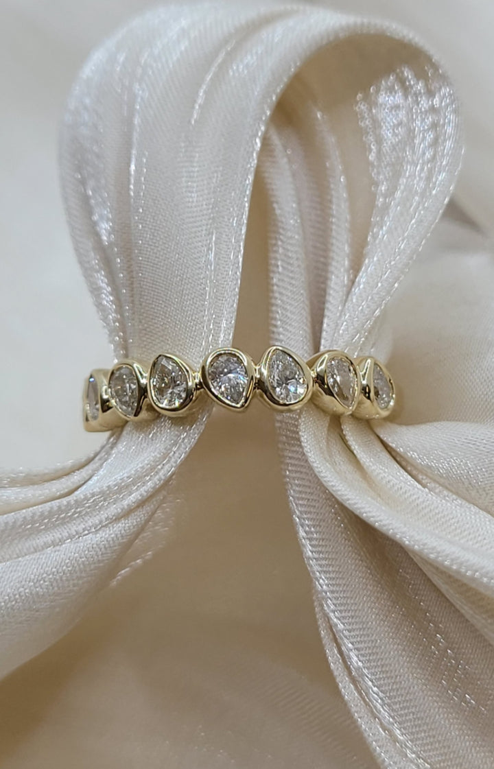 14K Yellow Gold Bezel Pear Shape Diamond Wedding Band