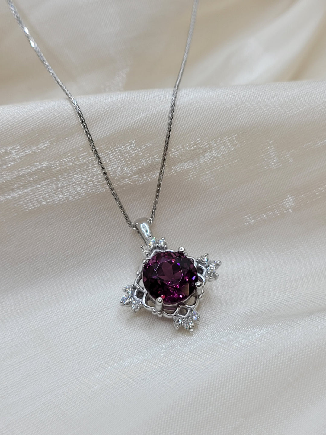 10K/14K White Gold Pink Amethyst & Diamond Pendant Necklace