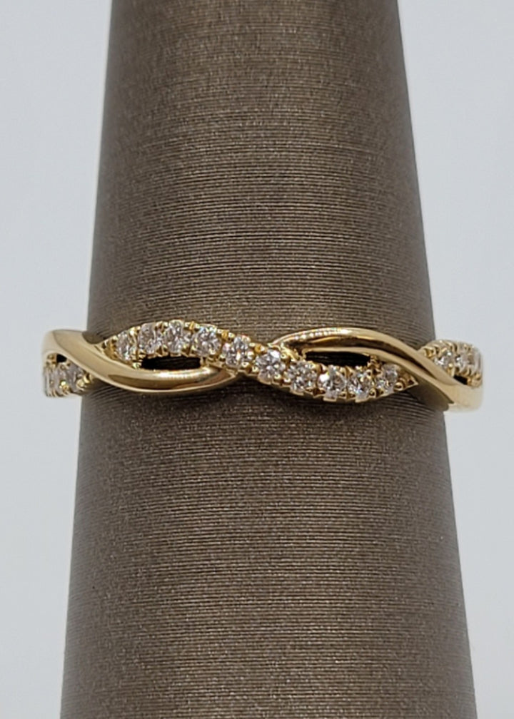 14K Yellow Gold Twisted Diamond Fashion Band