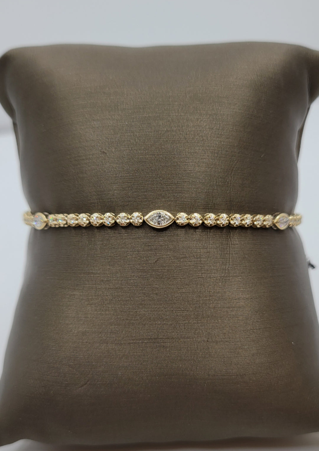 14K Yellow Gold Round & Marquise Diamond Tennis Bracelet