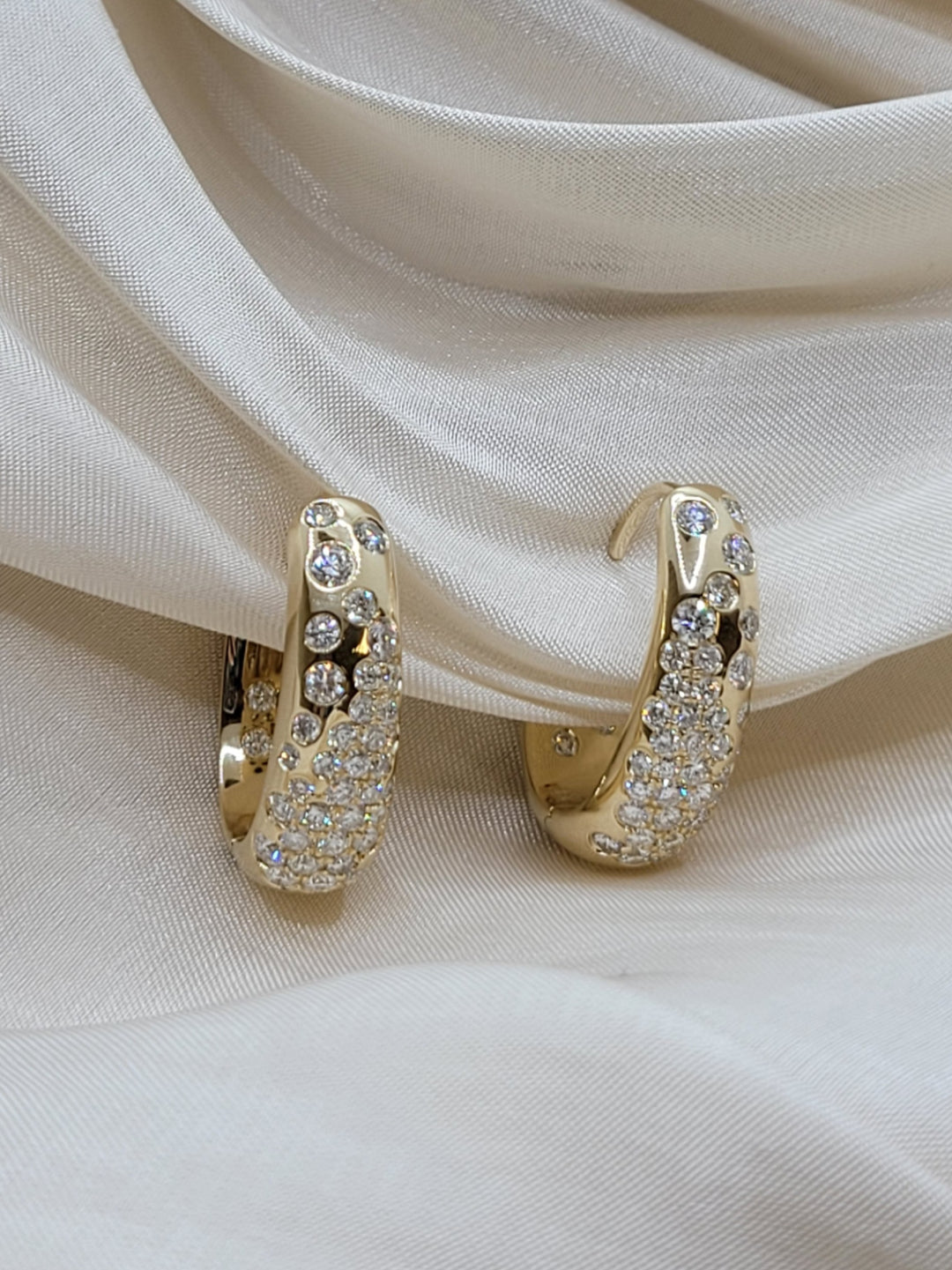 14K Yellow Gold Diamond Fashion Hoop Earrings