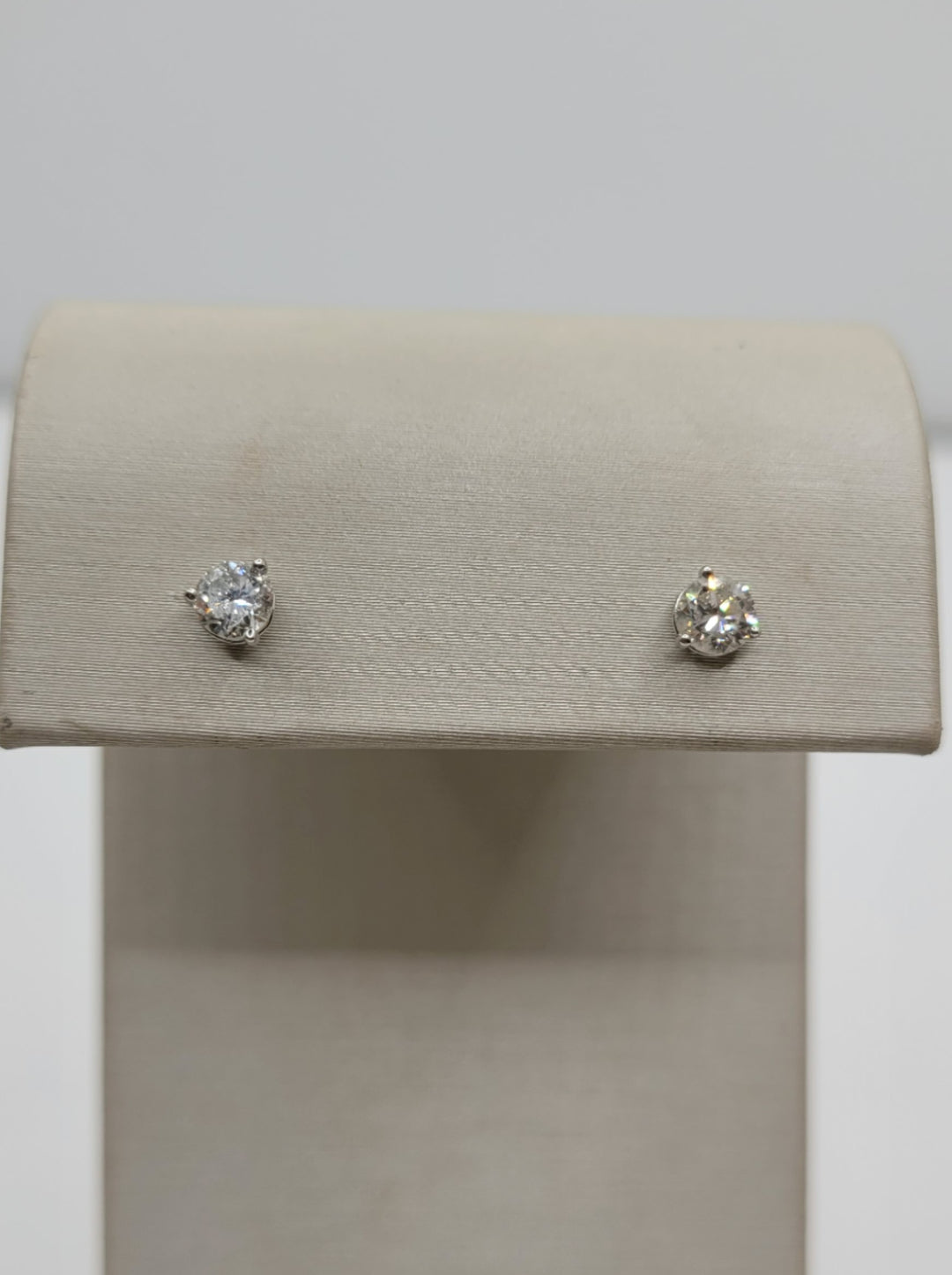14K White Gold .59 Twt Natural Diamond Martini Stud Earrings