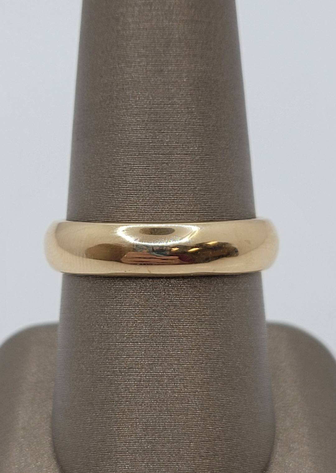 14K Yellow Gold Comfort Fit 5mm Wedding Band