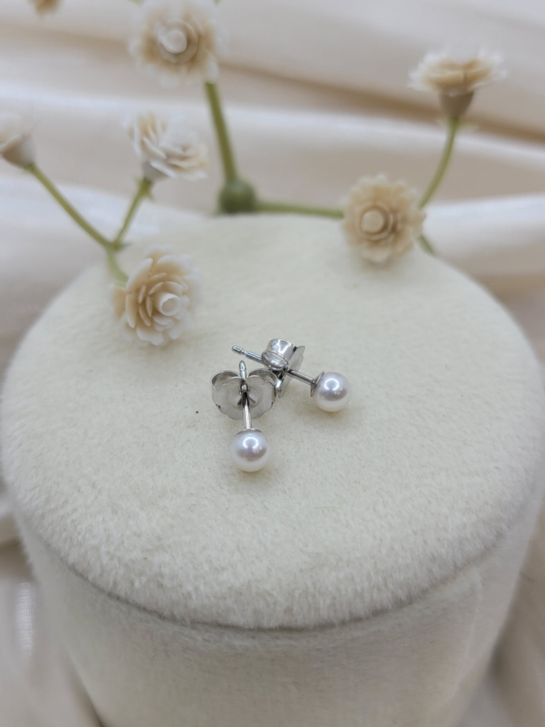 14K White Gold 3.5-4mm Japanese Cultured Pearl Stud Earrings