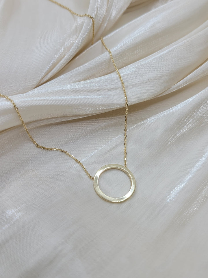 17.5" 14K Yellow Gold Open Circle Pendant Necklace