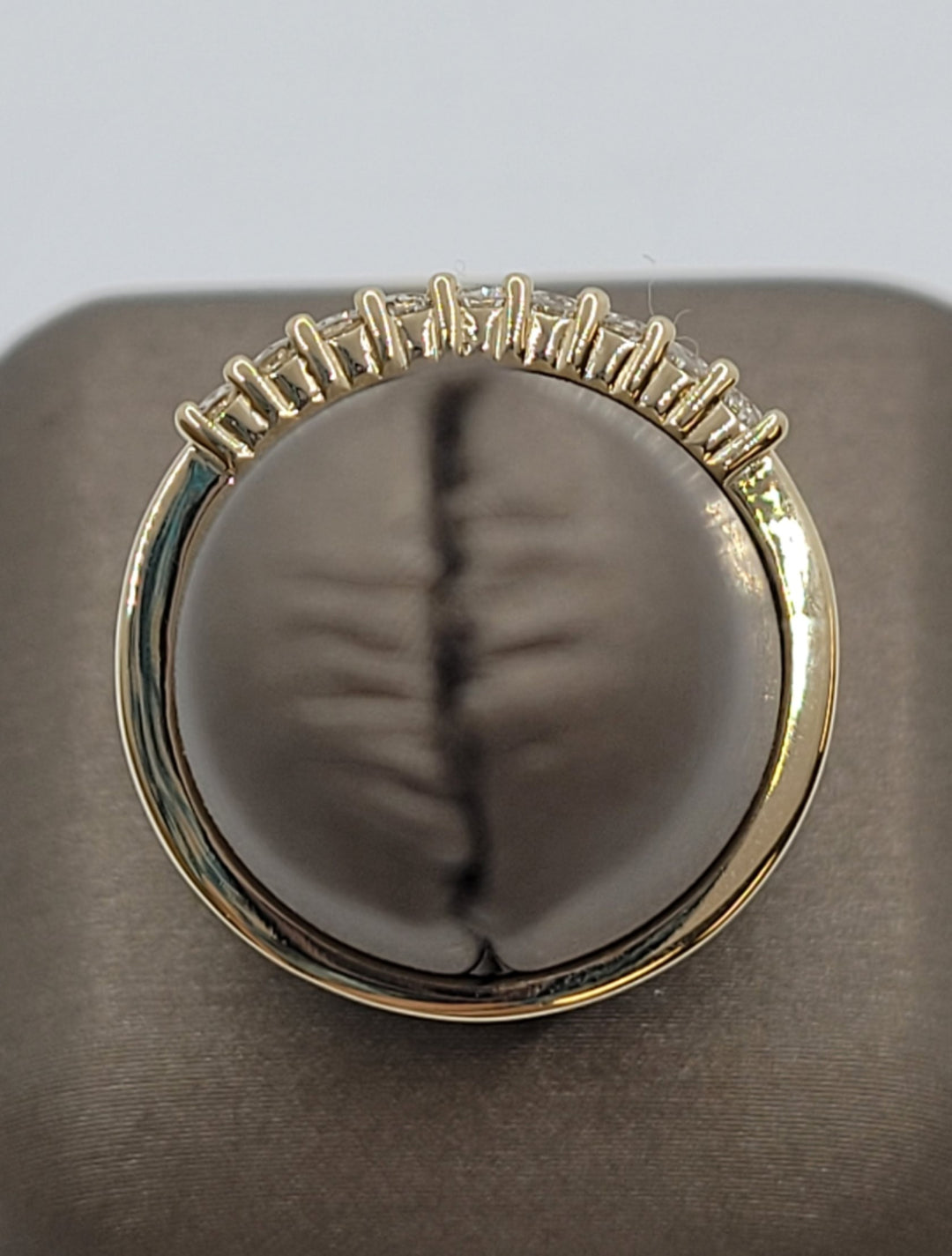 14K Yellow Gold 9-Stone .30 Twt Diamond Wedding Band