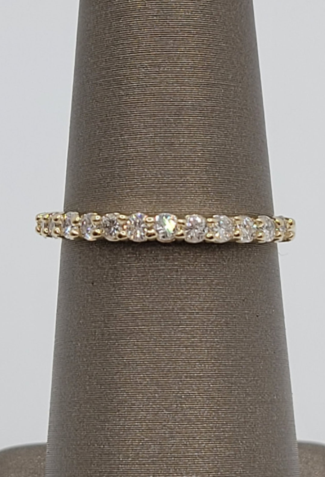 14k Yellow Gold 14-Stone .50 Twt Diamond Wedding Band