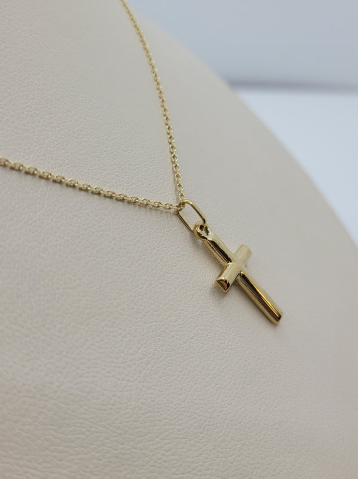 18" 14K Yellow Gold Cross Pendant Necklace