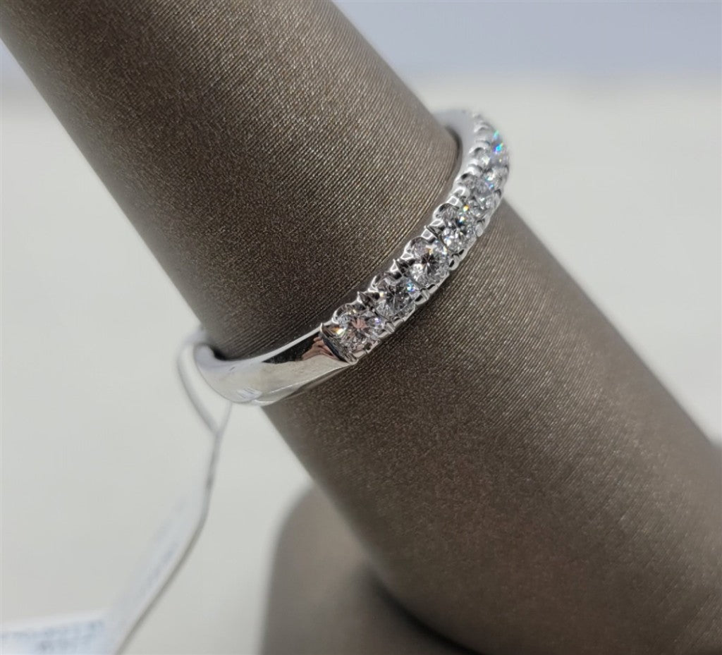 14K White Gold Natural Diamond Wedding Band