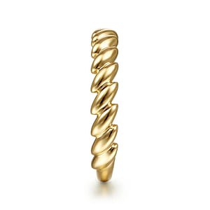 14K Yellow Gold Tilted Leaf Fashion Ring