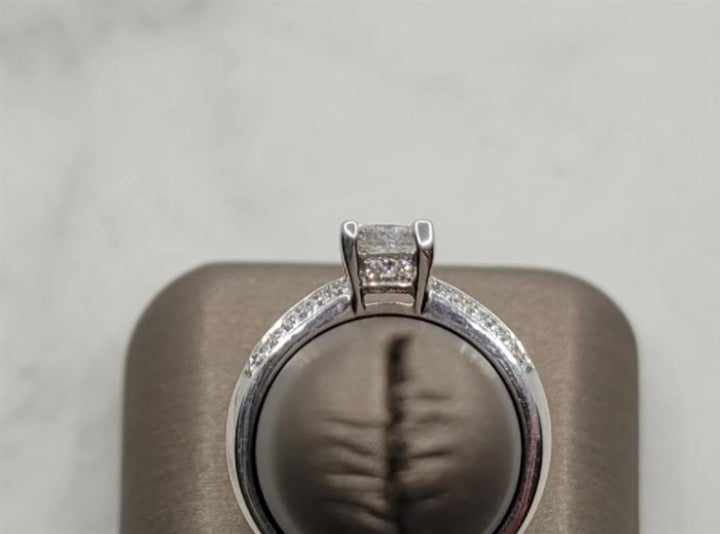 18K White Gold Classic Almor Designs Diamond Engagement Ring
