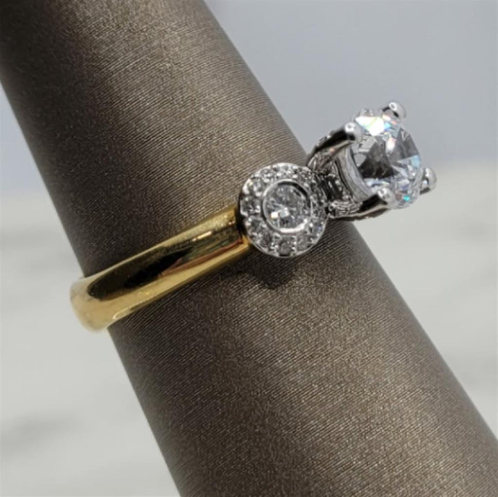 18K Yellow Gold Three Stone Diamond Mounting Ring