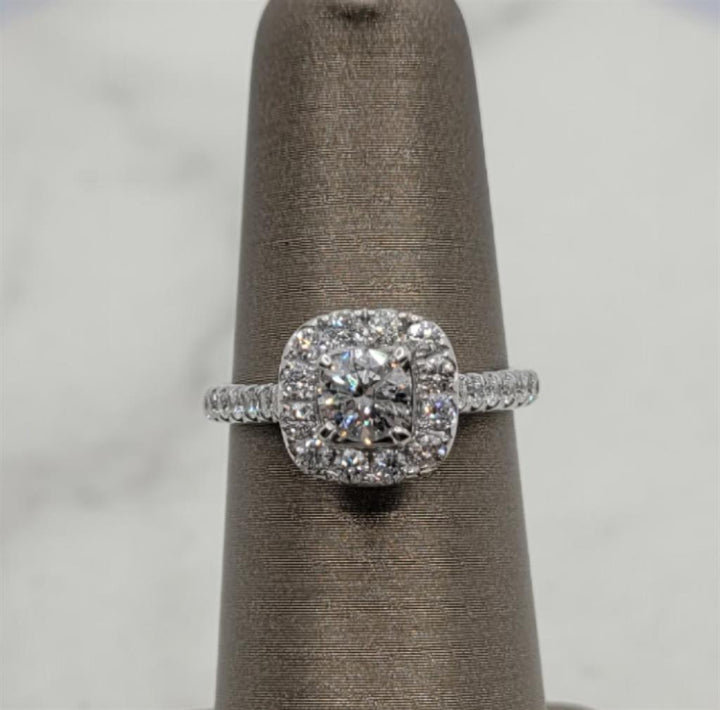 14K WHITE GOLD DIAMOND ENGAGEM