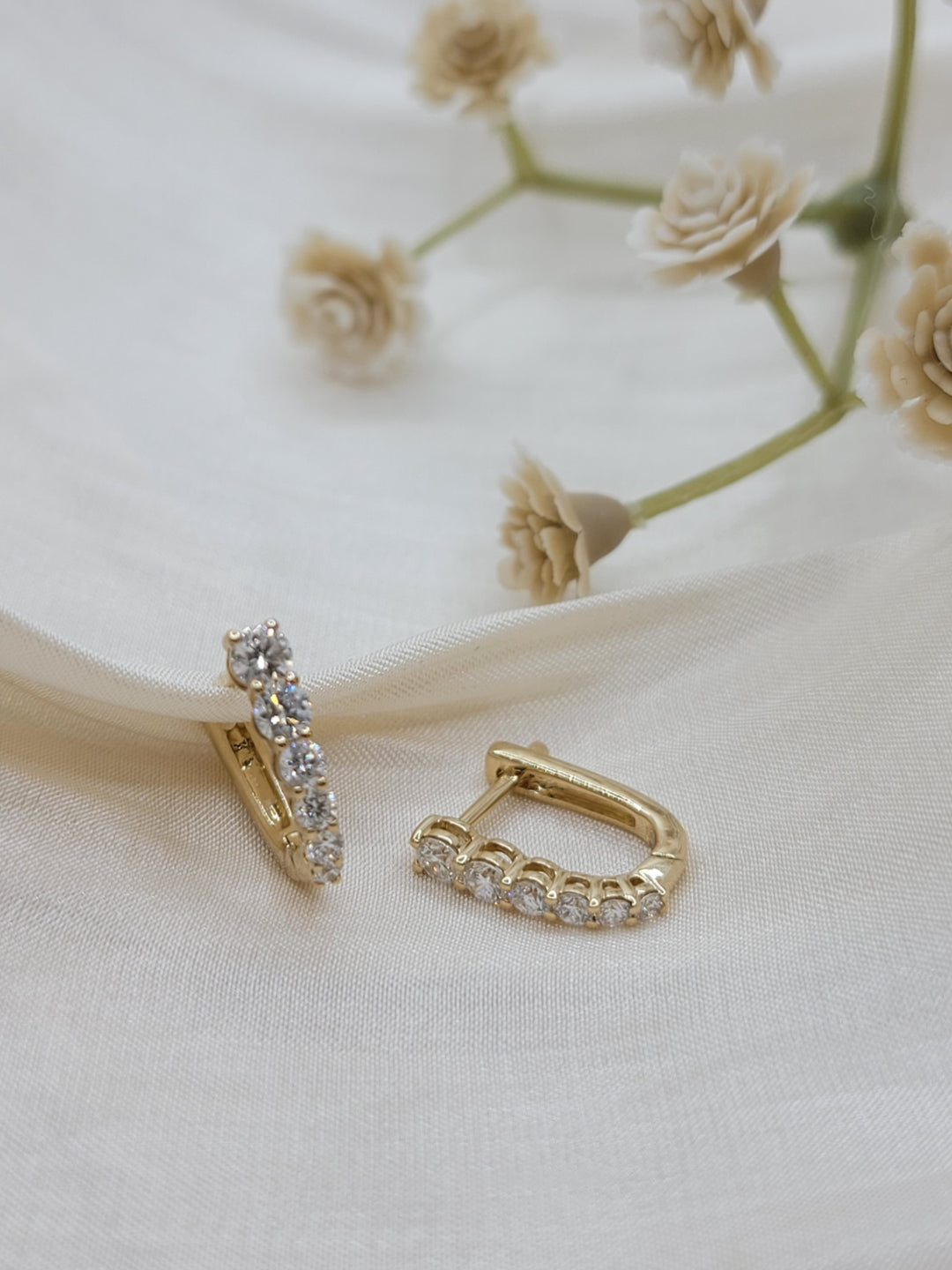 14K Yellow Gold 0.50 ctw Round cut Lab Grown Diamond Earrings