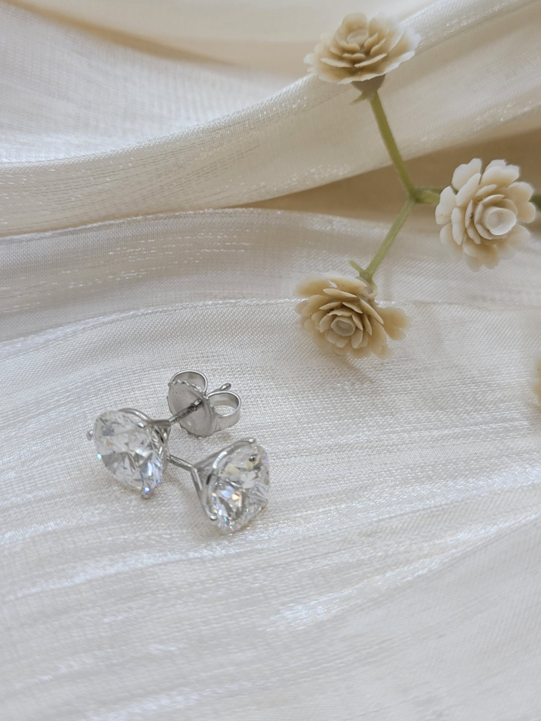 14K White Gold 4.10 Twt Round Cut Lab Grown Stud Earrings