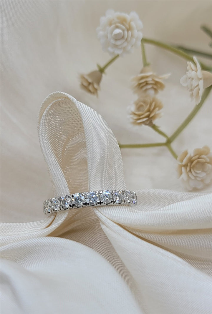 14K White Gold .75ctw Prong Set Diamond Wedding Ring