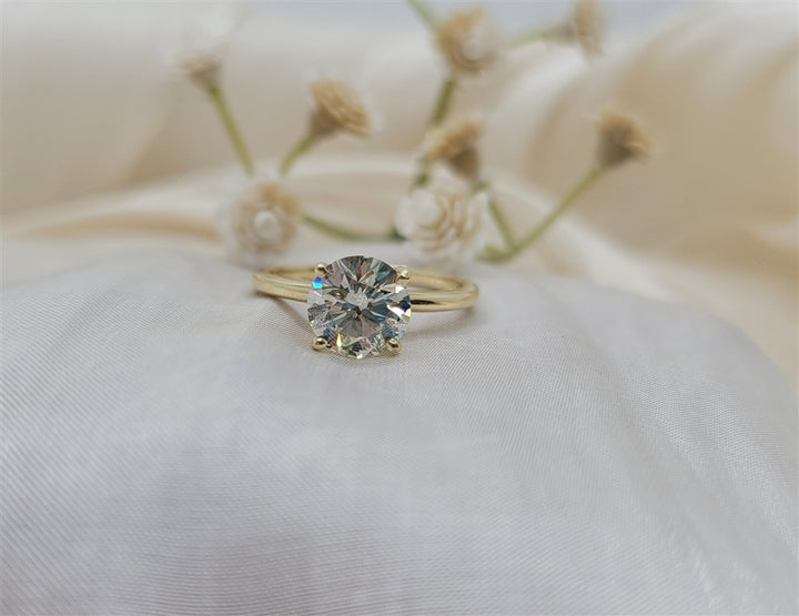 14K Yellow Gold 1.62 ct Soltiare Diamond Engagement Ring