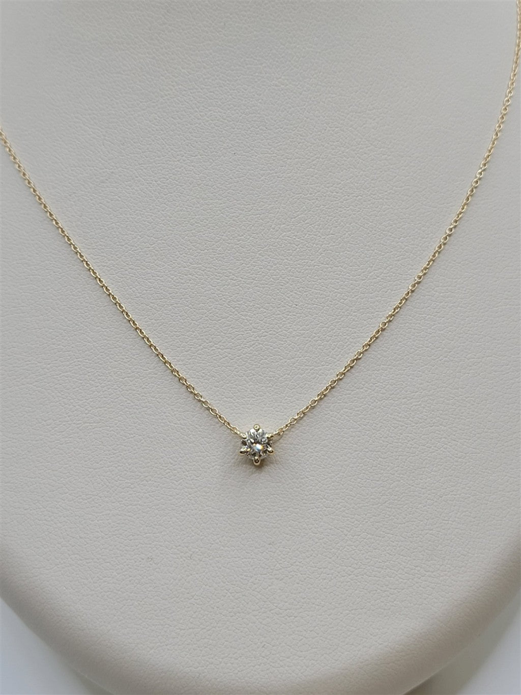 14K Yellow Gold 0.37 Ctw Round Cut Diamond Solitaire Necklace