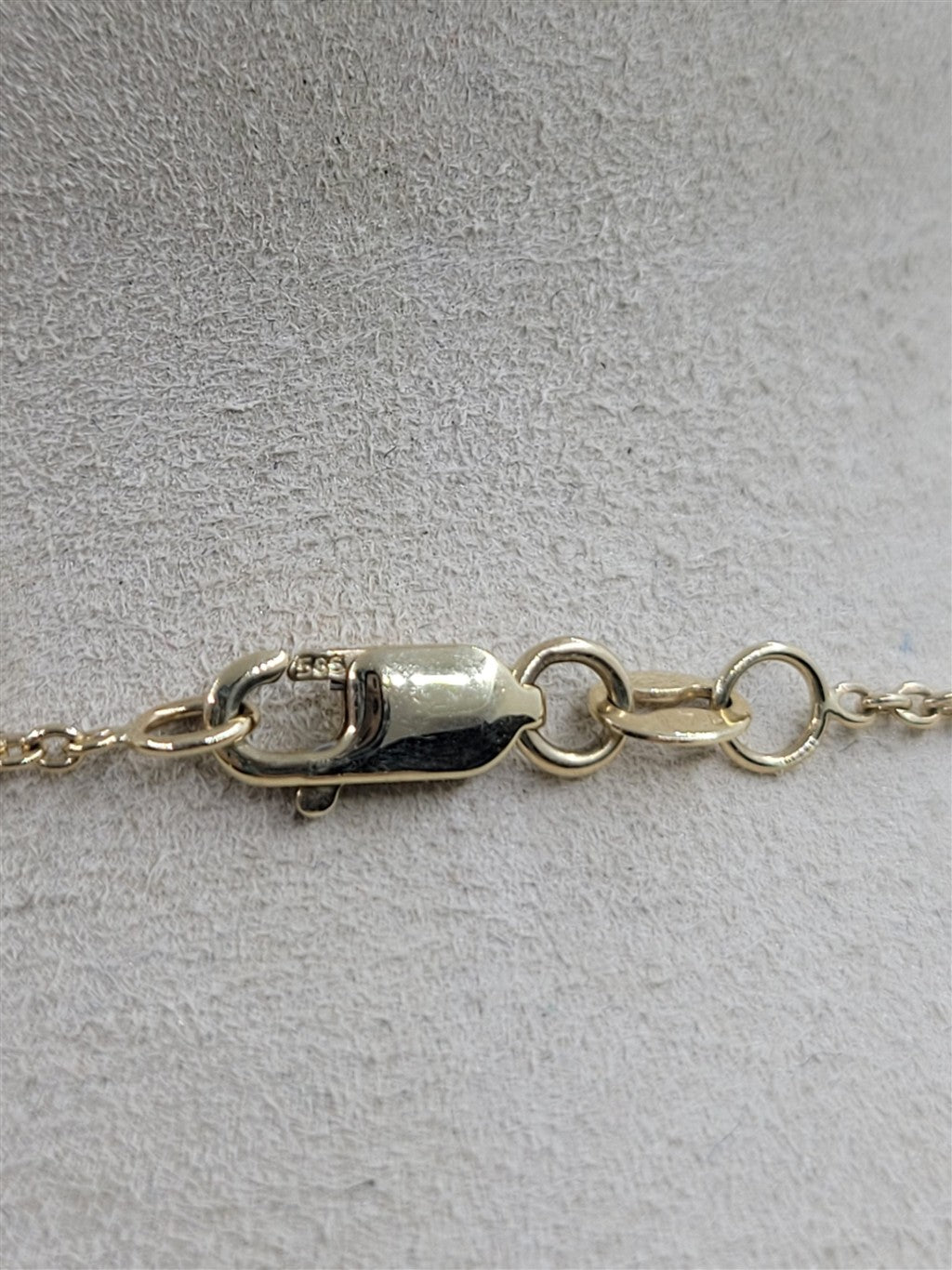 14K Yellow Gold 0.70 ctw Multi Shape's cut Diamond Necklace