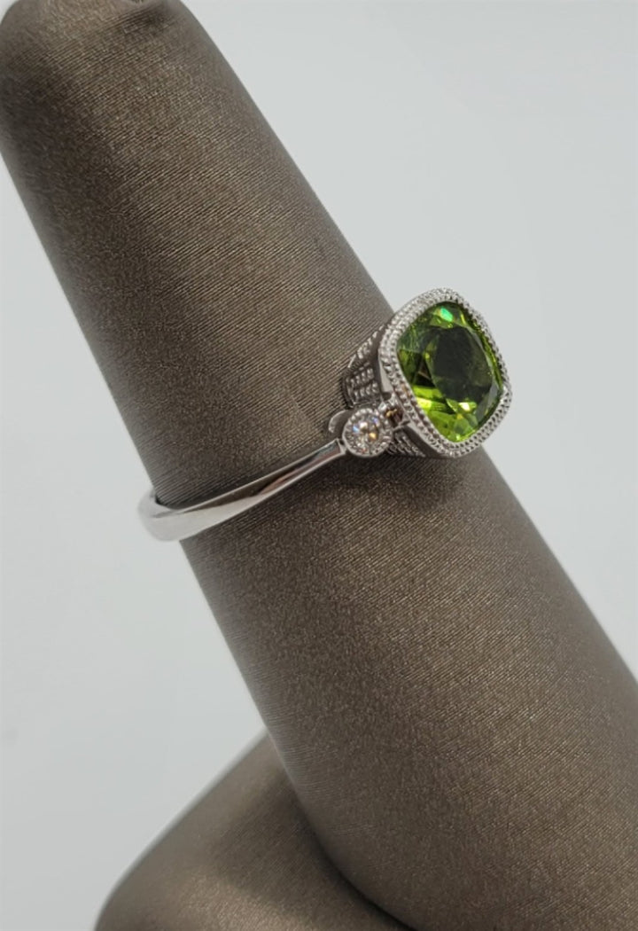 14K White Gold Milgrained Peridot And Diamond Fashion Ring