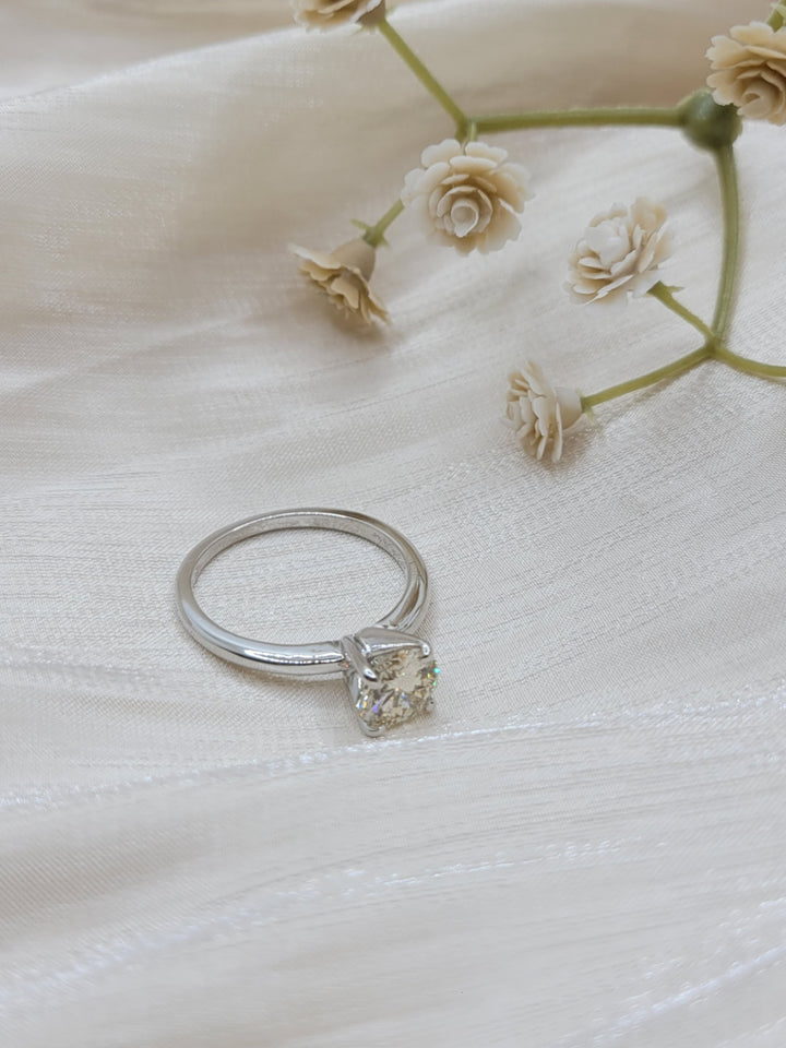14K White Gold Solitaire 1.28 Ct Round Diamond Engagement Ring