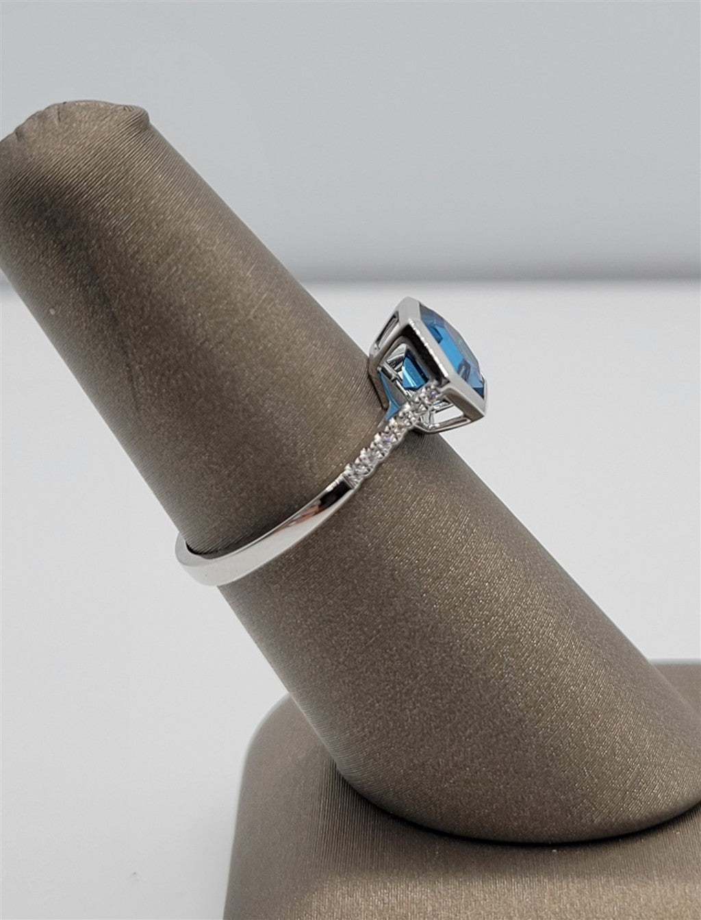 14K White Gold London Blue Topaz & Diamond Gemstone Ring