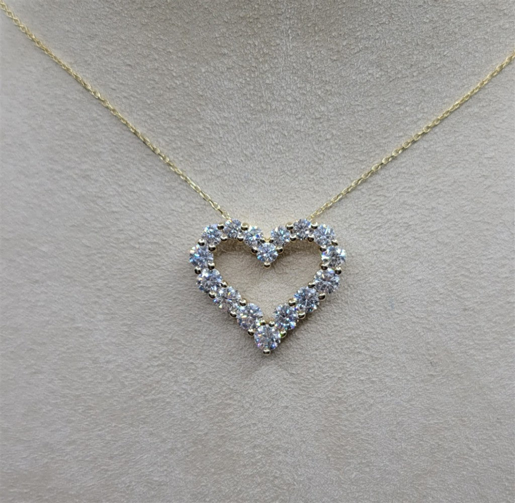 14K Yellow Gold 2.00 ctw Round cut Diamond Necklace
