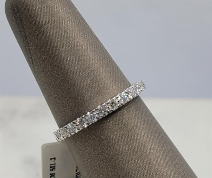 14K White Gold Diamond Wedding Band