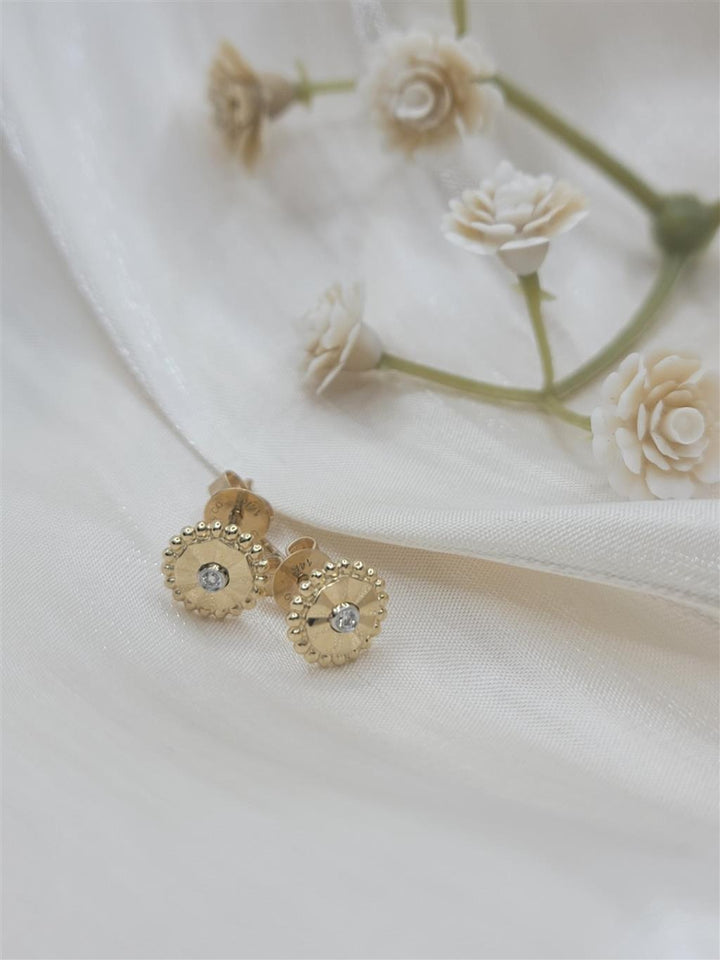 14K Yellow Gold "Gabriel & Co. " Bujukan Diamond Fashion Floral Earrings