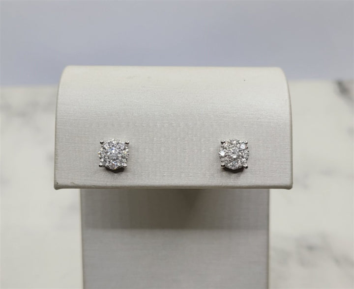 14K White Gold Diamond Cluster Fashion Earrings