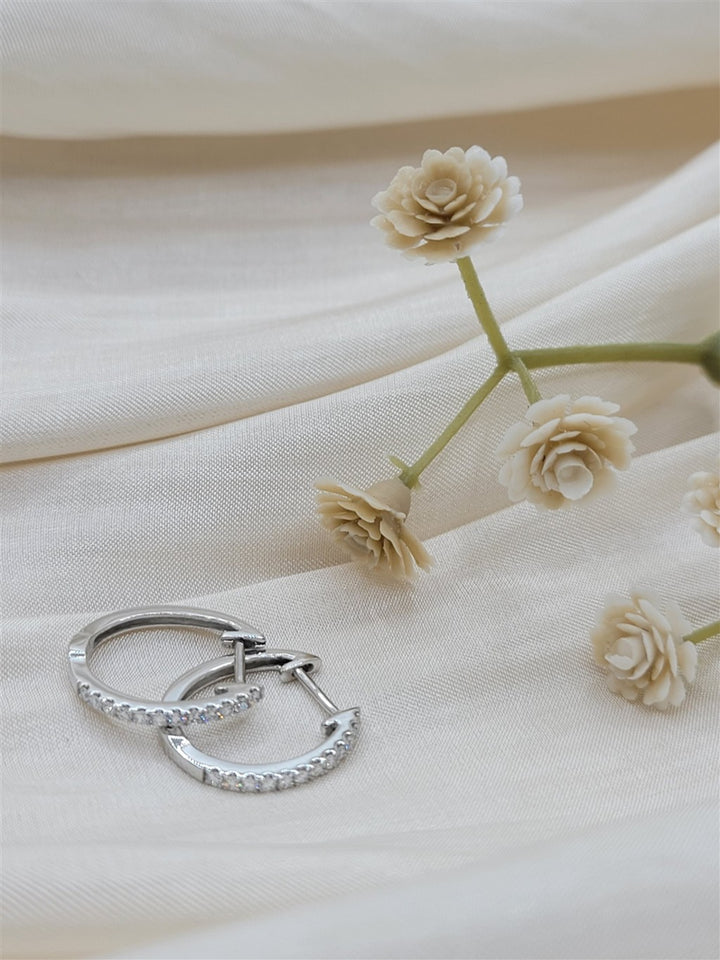 14K White Gold 0.18 ctw Round cut Diamond Hoop Earrings