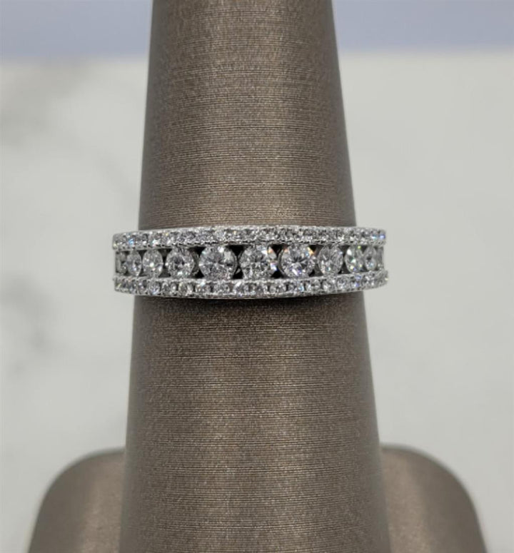 14K White Gold Diamond Fashion Ring